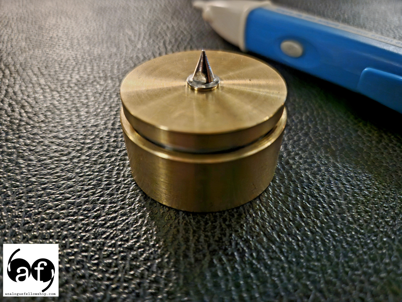 ULTRAPOINT PRO Footers - Analogue Fellowship